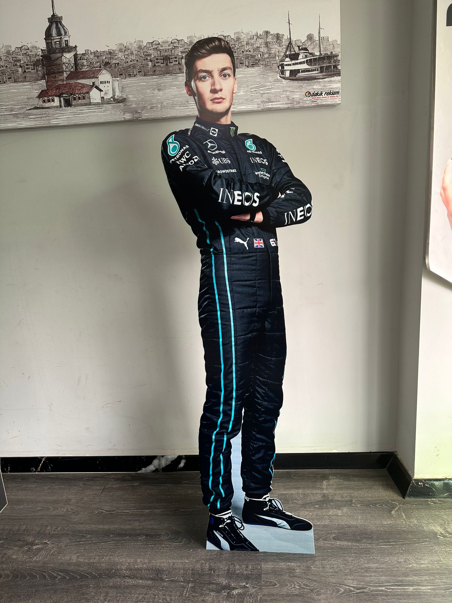 George Russell Cardboard Cutout Standee Model George F1 Pilot Race Car Driver Figur
